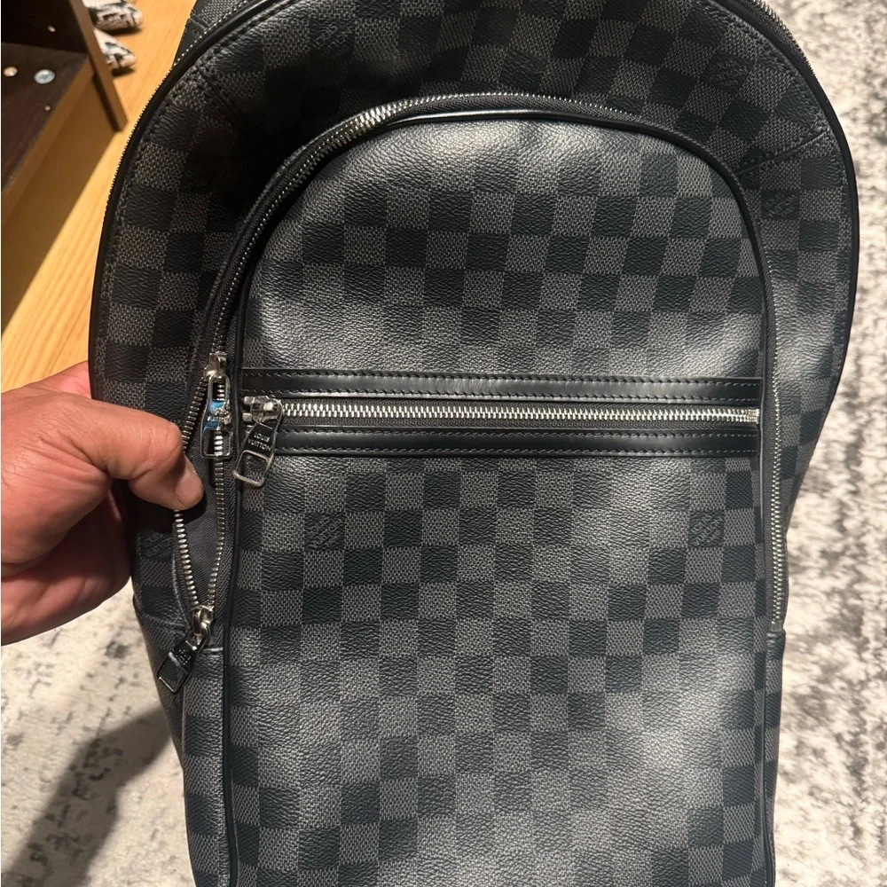 Louis Vuitton Micheal Damier Graphite Backpack 100% authentic - Picture 2 of 11